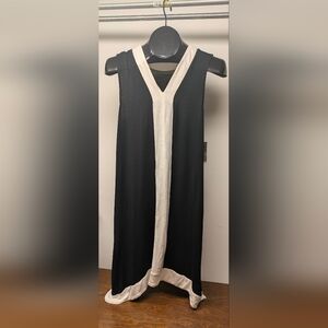 Medium Modal Shark Bite Black White Sleeveless nightgown Covington NWT